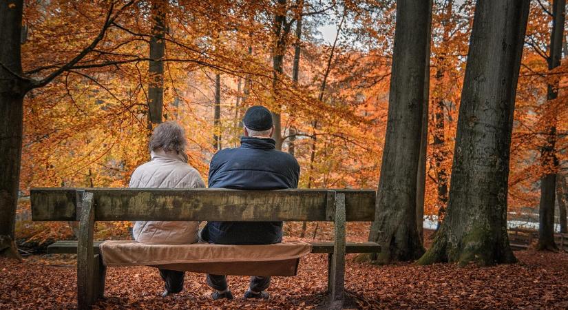 Novemberben is kifizeti a kormány a nyugdíjemelést