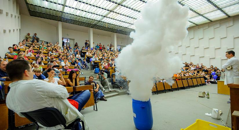 A mámortól a kvantumfizikáig a Kutatók Éjszakáján
