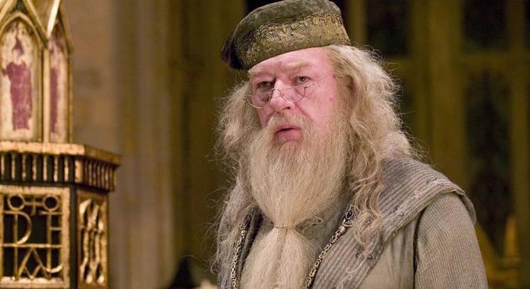 Elhunyt Michael Gambon, a Harry Potter filmek második Dumbledore-ja