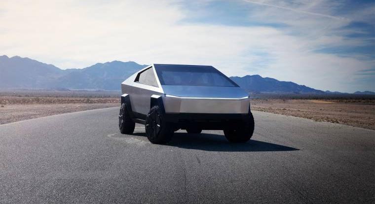 Videón figyelhető meg a Tesla Cybertruckjának hátsókerék-kormányzása