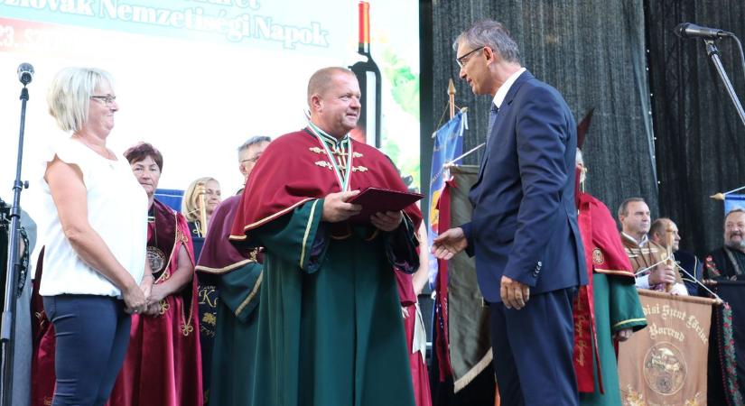 A családból hozta a szőlő szeretetét Ifj. Kecskeméti János