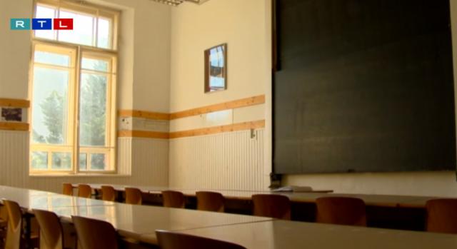 Felmondott a tanár, aki 21 forintos béremelést kapott
