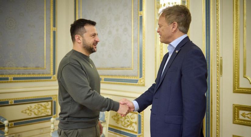 A légvédelem megerősítéséről tárgyalt Zelenszkij a brit védelmi miniszterrel Kijevben