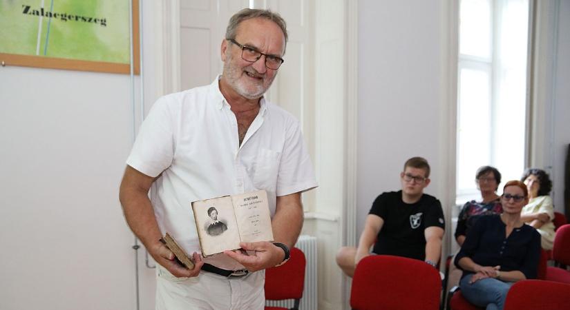Múzeumi kerengő Petőfiről