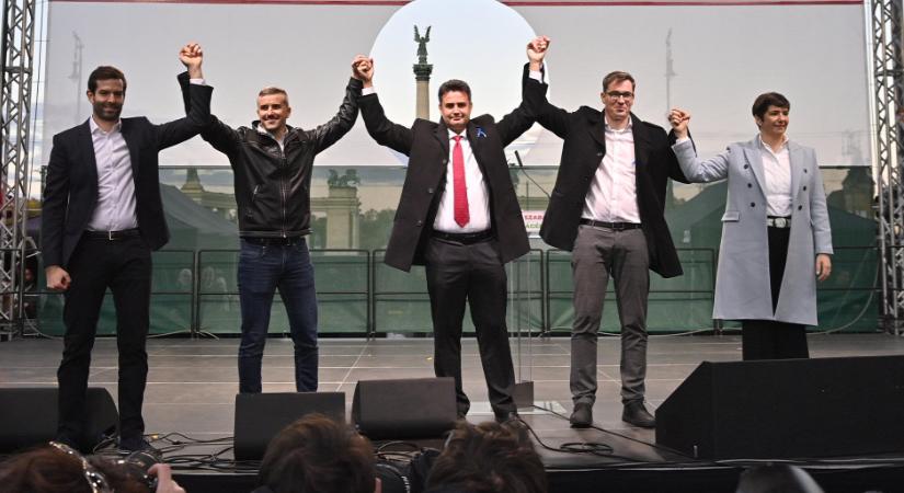 Így fonták körbe a baloldalt az amerikai polip csápjai