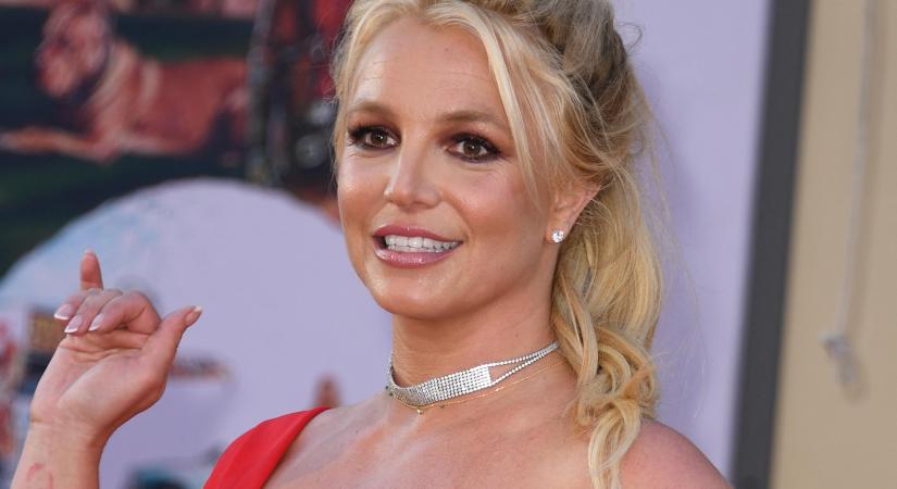 Britney Spears legújabb videója a legharcedzettebb rajongóit is kiborította