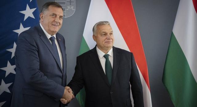 Orbán Viktorral, majd Putyinnal és Hszi Csin-pinggel is találkozik a boszniai szerb entitás elnöke