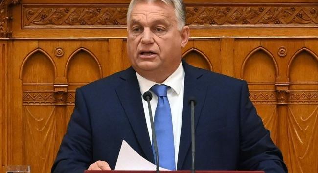 Orbán: a jegybanknak csak bicskája van, de ide fejsze kell