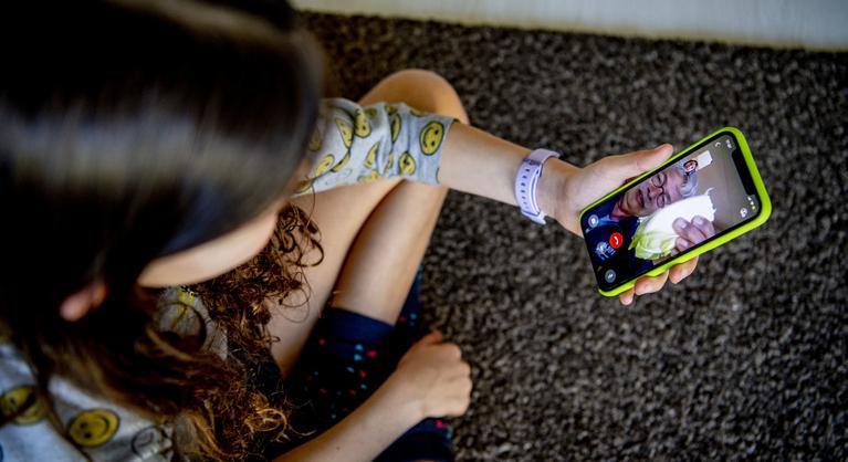 Az új telefonálási protokoll szerint tilos hangüzenetet hagyni