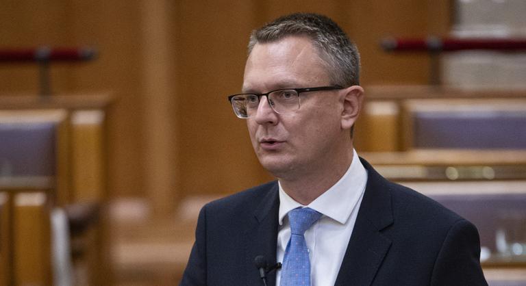 Magyarország elutasítja az Európai Unió migrációs és menekültügyi paktum válságkezelési rendeletét
