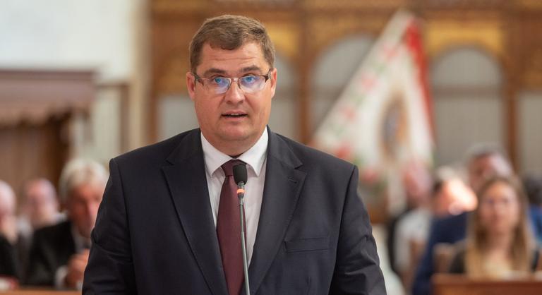 Nagy János: A magyar keresztény kormány idejekorán felismerte, új világrend van születőben