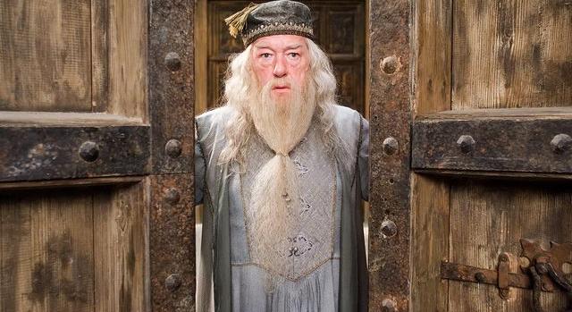 Így búcsúznak a Harry Potter sztárjai Sir Michael Gambontól
