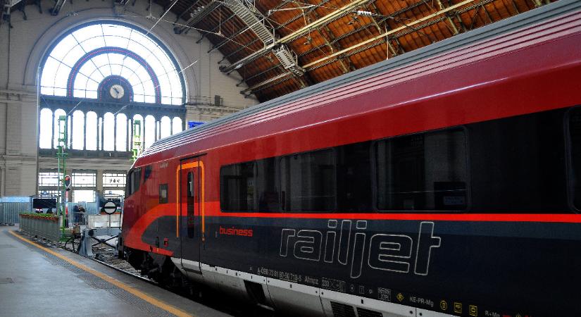 MÁV: Aránytalanul hátrányosan érintette volna a magyarországi vasúti közlekedést az ÖBB kérése