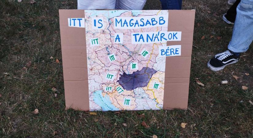 A státusztörvény után 21 forintos béremelést kapott, felmondott egy tanár