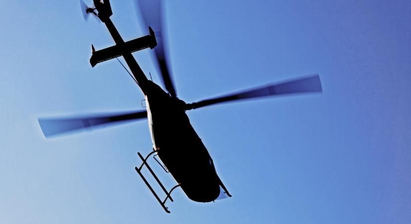 Helikopterrel ment bulizni pár magyar celeb, mert késésben voltak