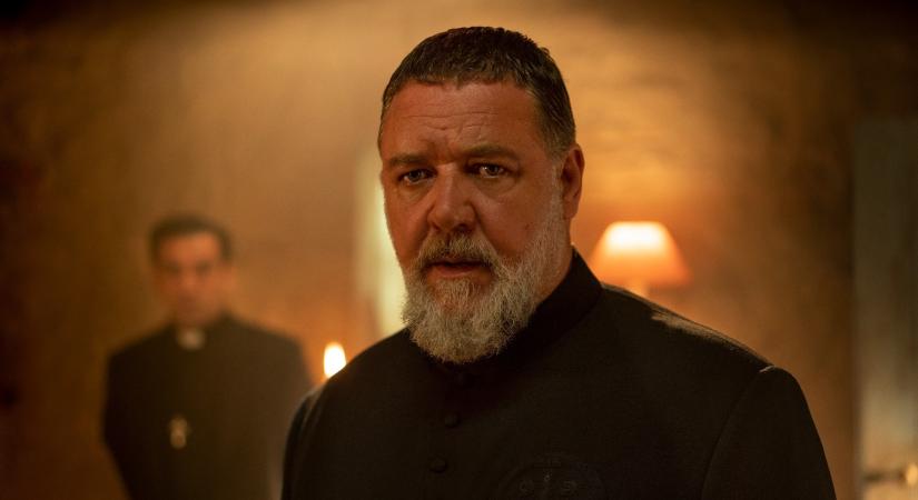 Októberben érkezik HBO Max-ra A pápa ördögűzője