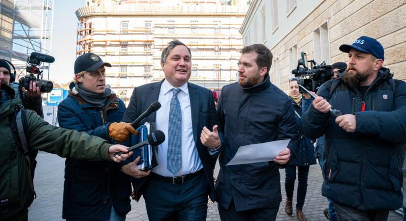 Ennyivel emelhetik a minimálbéreket Nagy Márton szerint