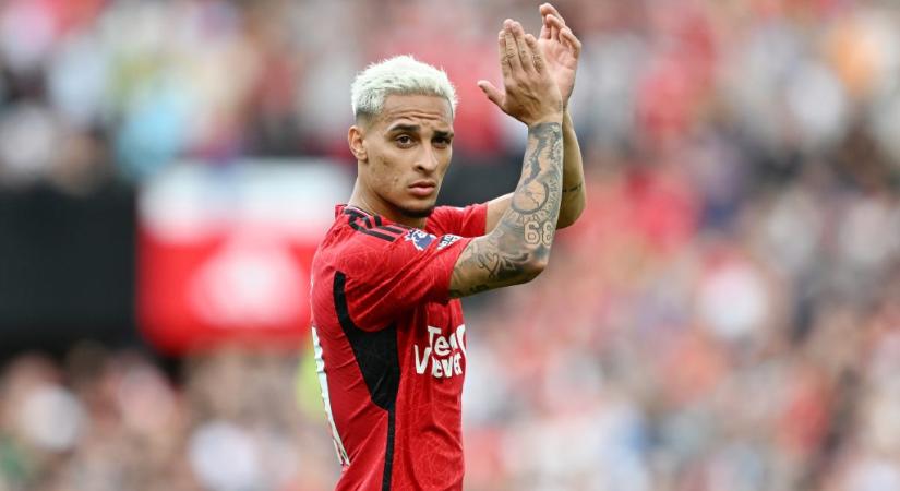 Visszakerült a Manchester United keretébe a nemi erőszakkal vádolt támadó