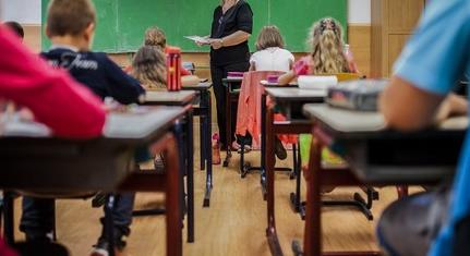 Emberi sorsok a pedagógusok döntései mögött
