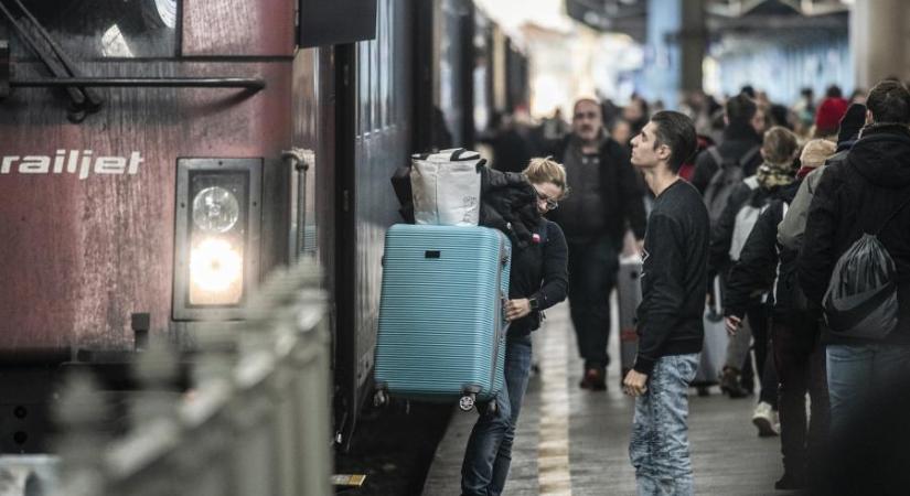 A rengeteg késés csak az egyik ok, a MÁV uniós szabályt sérthetett, mielőtt elvágták Nyugat-Európától