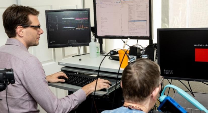 A mesterséges intelligencia előretörösével fejlődnek a gondolatokkal vezérelt beszédgenerátorok