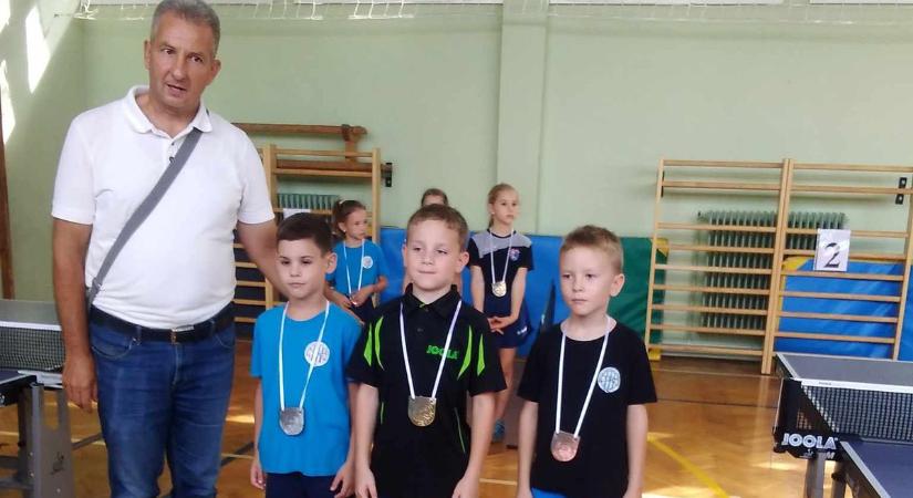 Aranyéremmel tért haza Horgosról a szolnoki Farkas Péter