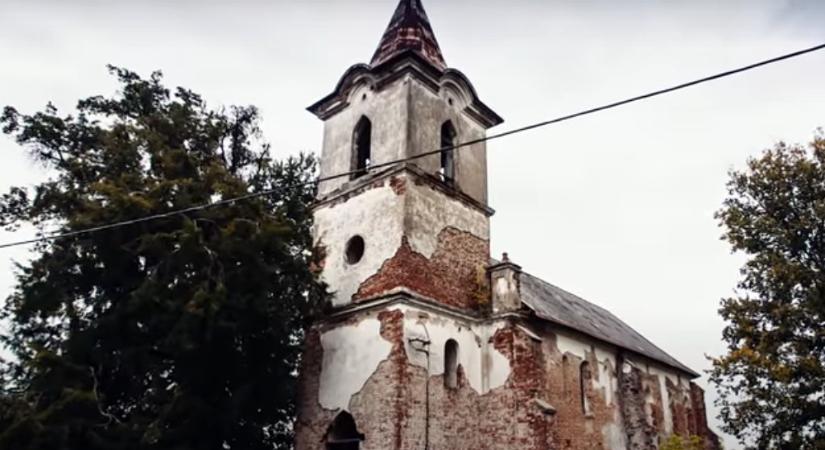 Felújítva tündököl a Megmaradás temploma, amit nem pusztított el az 1970-es árvíz