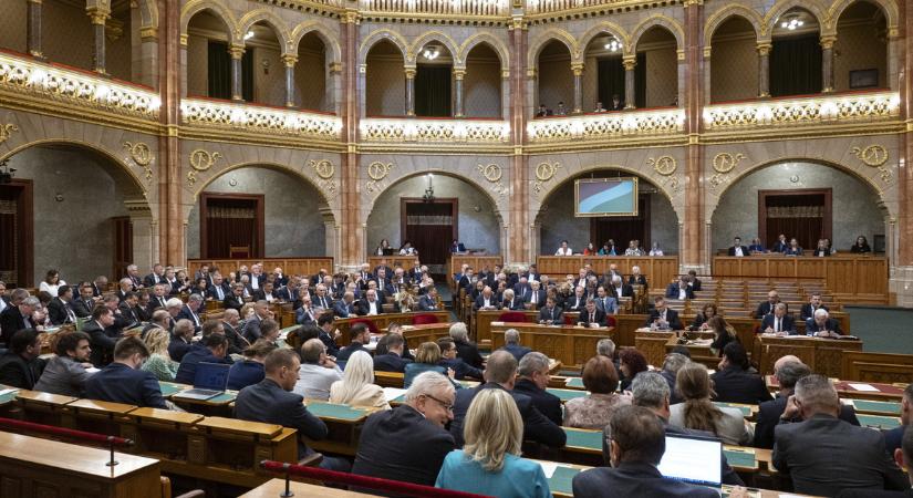 Miért kell a magyar parlamentnek űrpolitikai csoport?