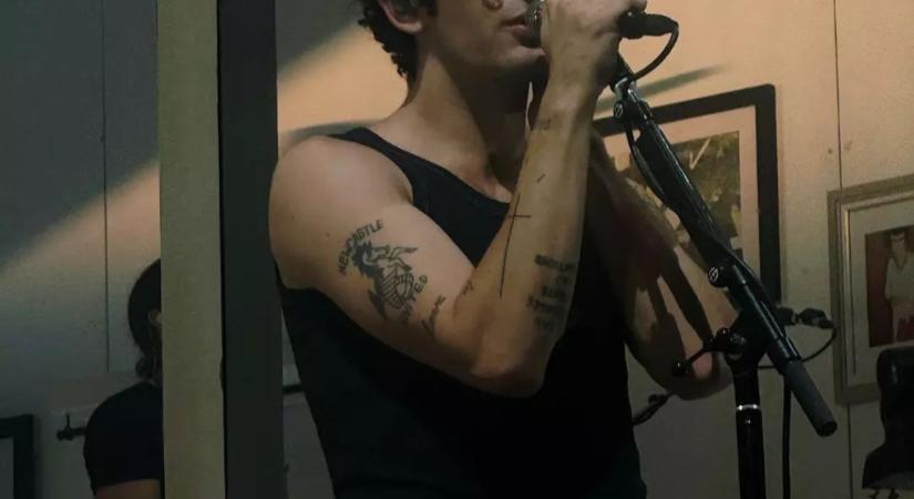 Taylor Swift exe, Matty Healy pontosított a The 1975 szünetével kapcsolatban