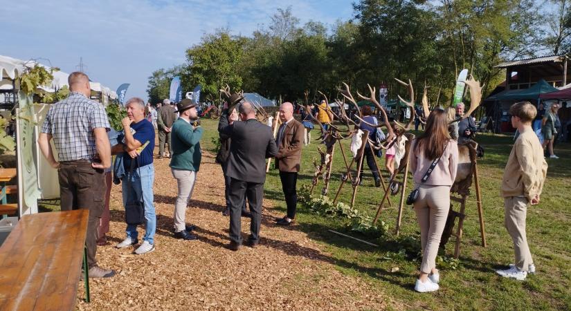 Rendhagyó időben és helyen a Somogy vármegyei vadásznap