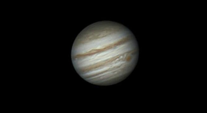 A Hold és a Jupiter együttállásával indul az október