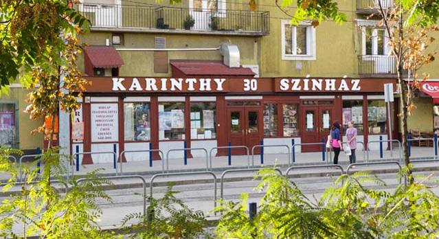Új színháztermet nyitott a Karinthy Színház
