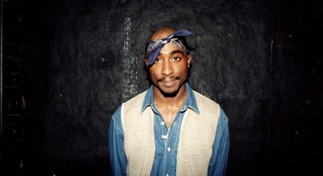 Hivatalosan is vádat emeltek a Tupac Shakur meggyilkolásával gyanúsított férfi ellen