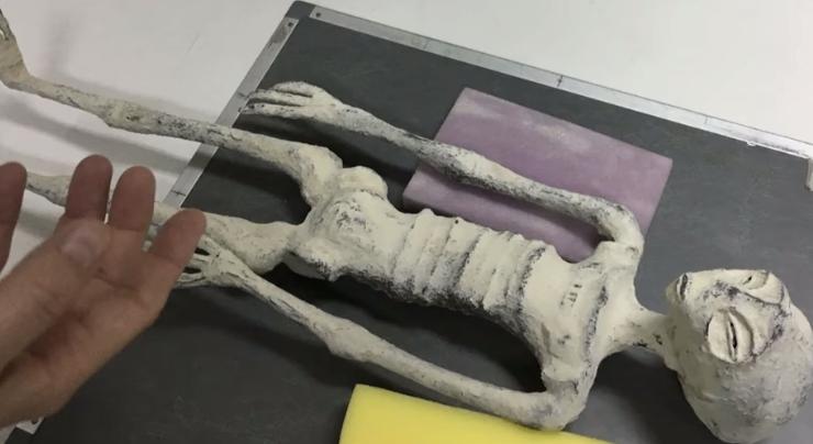 Megdöbbentő bizonyíték került elő a Mexikóban talált földönkívüli holttestekről