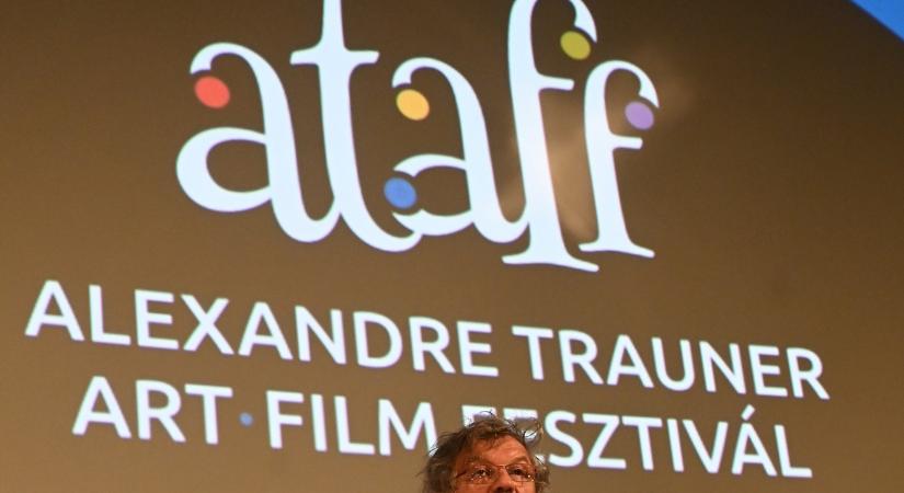 Tíz európai nagyjátékfilm versenyez Szolnokon