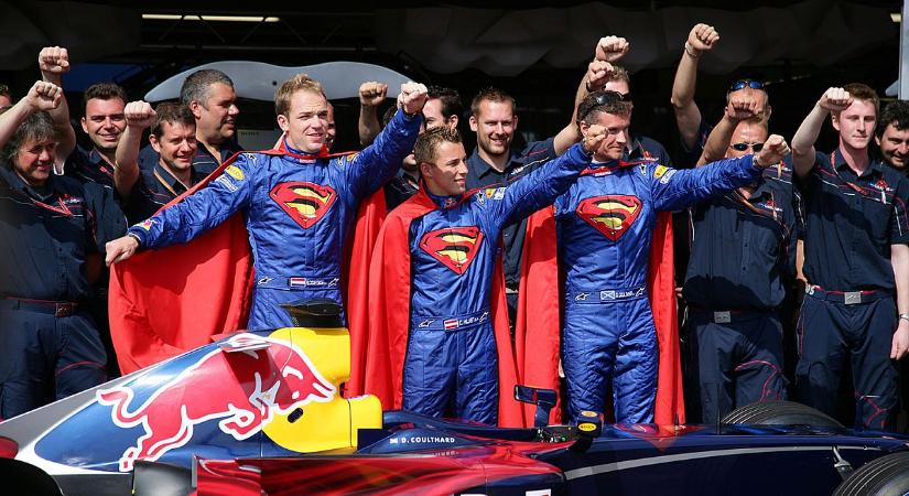 Ezért védik meg az expilóták a Red Bull juniorprogramját és Helmut Markót