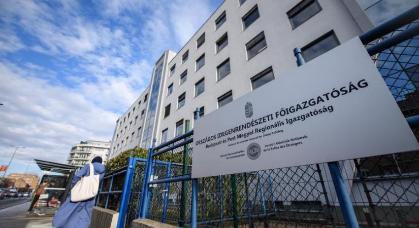 Pintér Sándor indoklás, de nem ok nélküli vezetőcseréket jelentett be