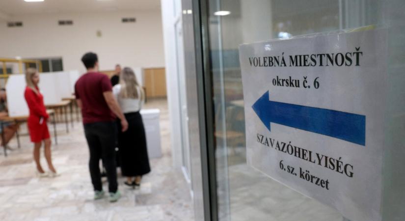 Negyven perccel meghosszabbították a kampánycsendet Szlovákiában