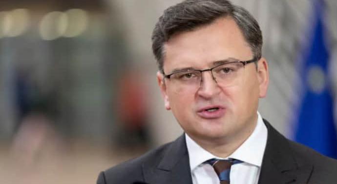 Afrika érdekelt az ukrán fegyvergyártás területén