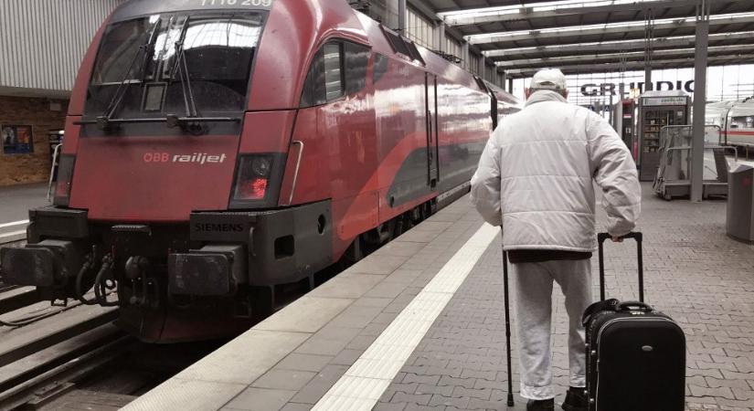 MÁV: igaz, hogy a pohár félig üres, viszont félig tele van