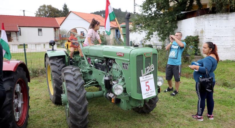 Vadászok és gazdák együtt ünnepeltek Szendrőn  fotók