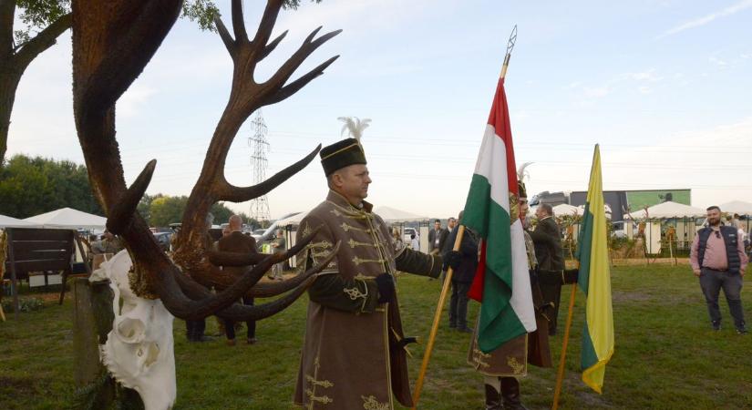 Állatsimogató főzőverseny és trófeabemutató a KÁN-on