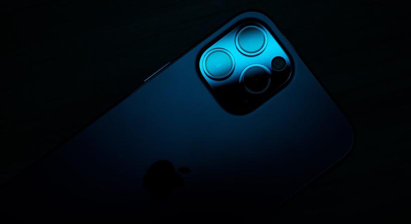 Kiderült, mi okozhatja az iPhone 15 Pro túlmelegedését?