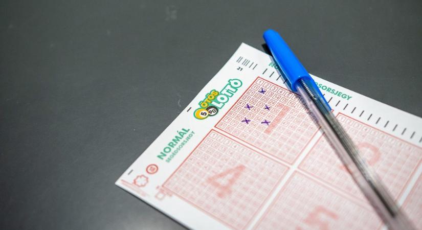 Ötöslottó: itt vannak az e heti nyerőszámok