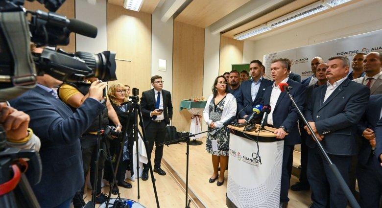 Nem jut be a pozsonyi törvényhozásba a felvidéki magyar párt