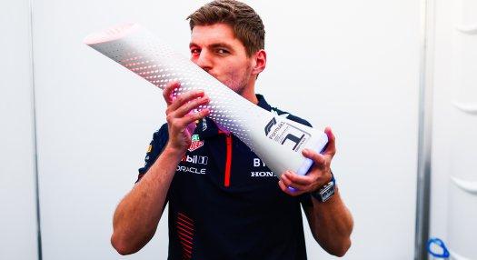 Verstappen elárult egy titkot a Japán Nagydíj trófeájával kapcsolatban
