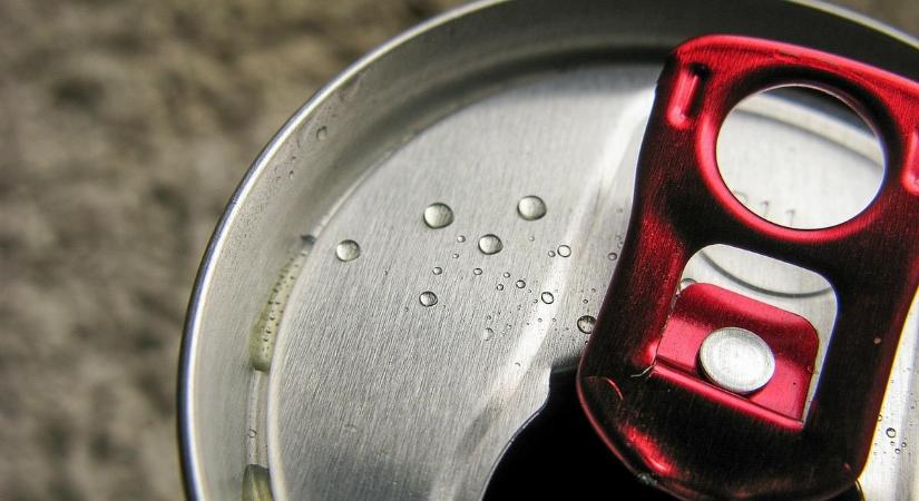 Ezt nem láttuk jönni: érkezik a koffeinmentes energiaital