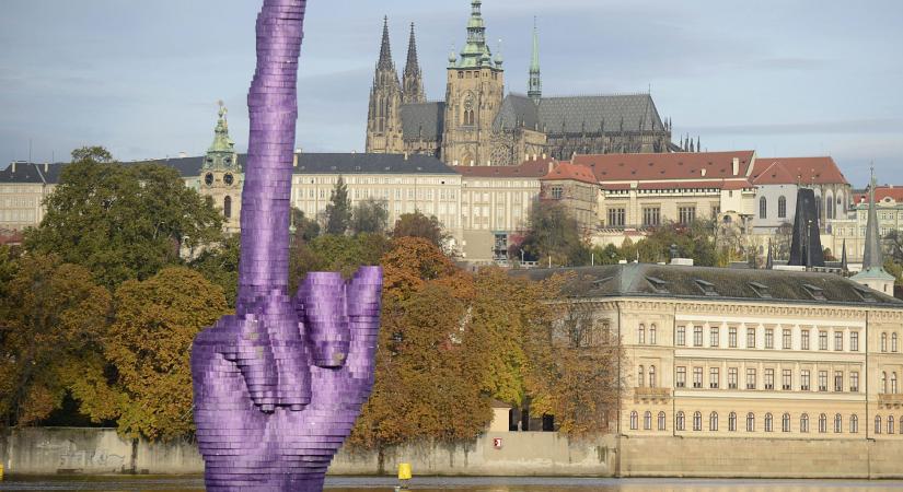 Így reagáltak a csehek Fico győzelmére