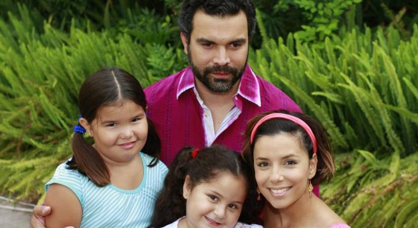 A Született feleségek Juanitájára rá sem ismernél: friss fotókon a 21 éves Madison De La Garza