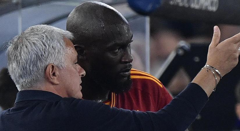 A BL-döntő lúzere menthette meg José Mourinho állását, a bírónak is segített a csapata